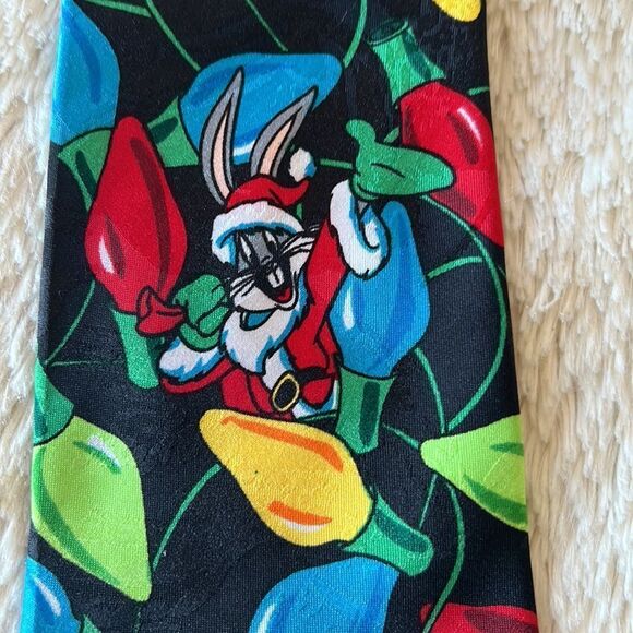 Looney tunes festive holiday tie - Picture 9 of 14